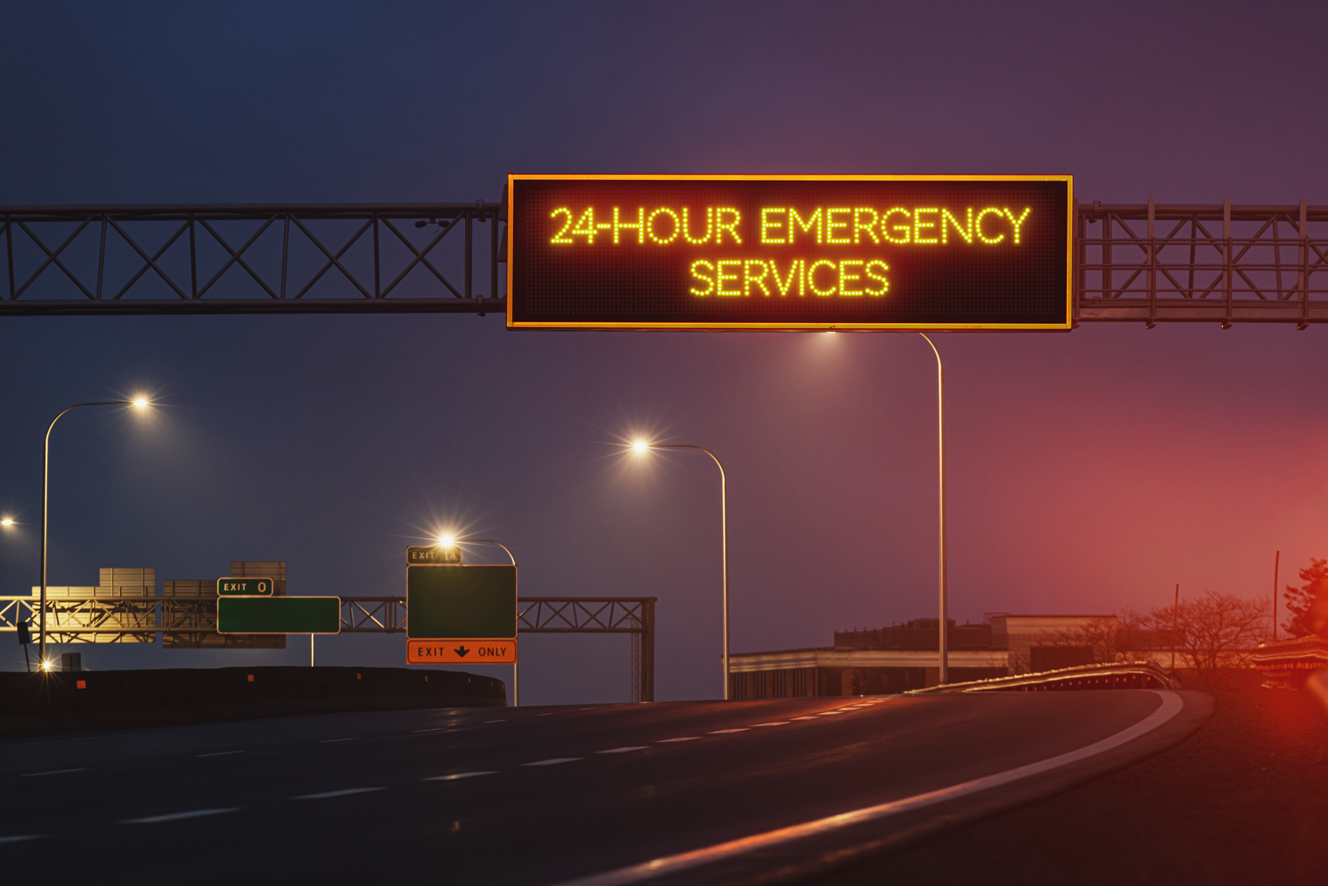 24-hour-emergency-service-GettyImages-1315676825